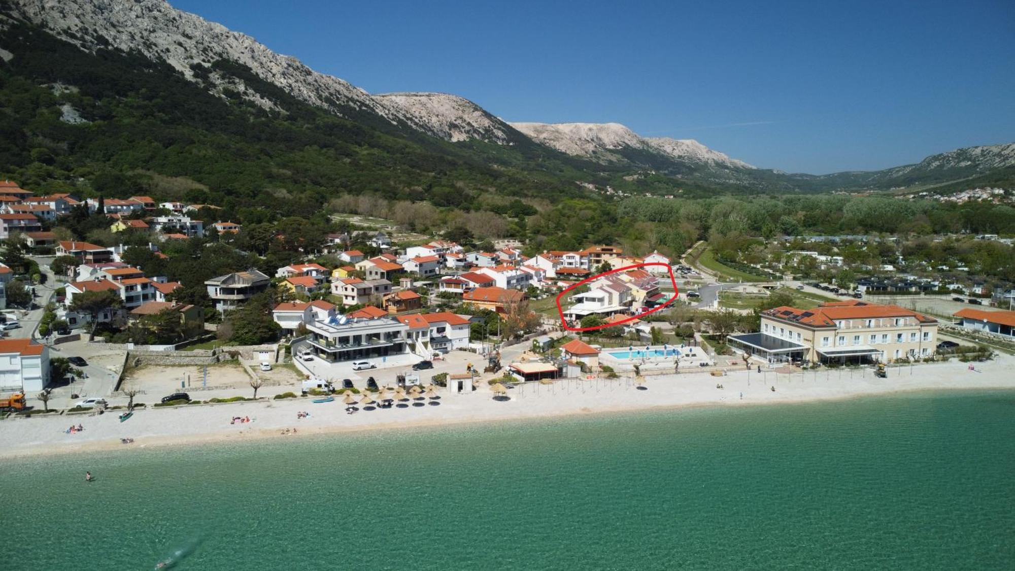 Apartments Mikulan Beach Baska  Bagian luar foto