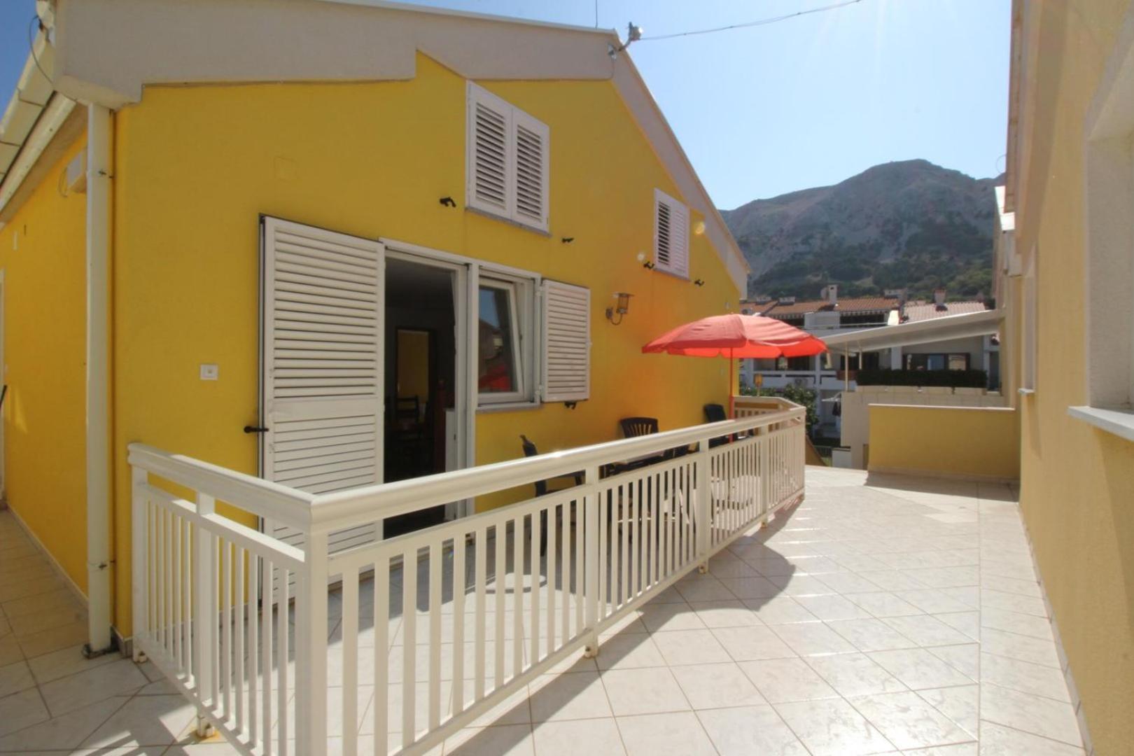 Apartments Mikulan Beach Baska  Bagian luar foto