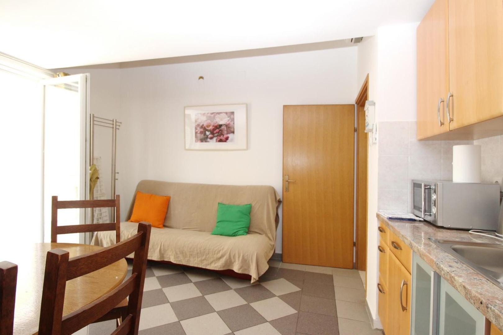 Apartments Mikulan Beach Baska  Bagian luar foto